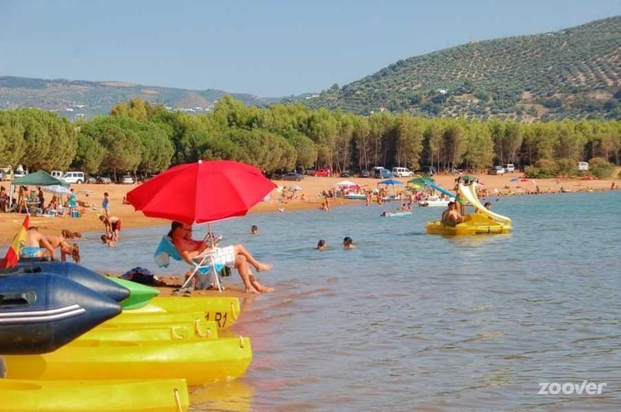 Camping Valdearenas Iznájar Εξωτερικό φωτογραφία