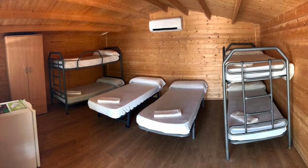 Camping Valdearenas Iznájar Εξωτερικό φωτογραφία